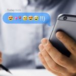 THE RELATIONSHIP BETWEEN CONSUMERS AND EMOJIS